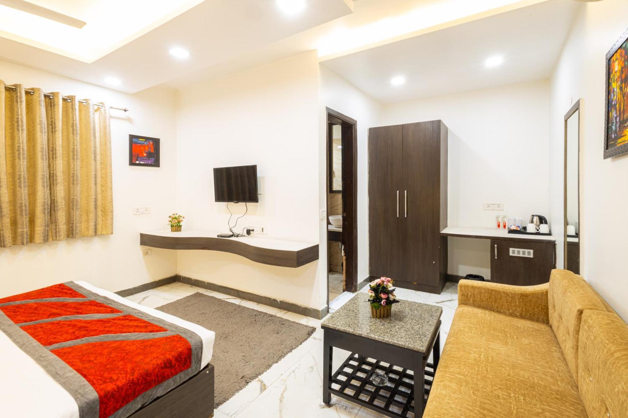 Red Castle - Karol Bagh - Where Luxury Meets Comfort Hotel New Delhi